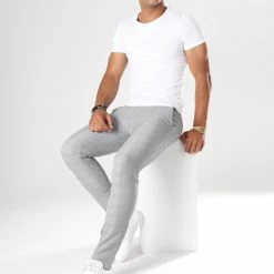 Tout neuf 😍 Pantalon Super Slim Fit A Carreaux 28001 Gris de Mackten 🥰 10 Tout neuf 😍 Pantalon Super Slim Fit A Carreaux 28001 Gris de Mackten 🥰 -Promos Mackten Magasin classic series 146953 28001 20180709T150206 03