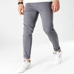 Promos Mackten Magasin 20 Vente flash 🛒 Pantalon Chino MKP137 Gris Anthracite de Mackten 🤩