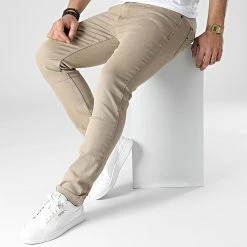 Meilleur prix 🧨 Jean Skinny C1057 Marron Clair de Mackten ❤️ 8 Meilleur prix 🧨 Jean Skinny C1057 Marron Clair de Mackten ❤️ -Promos Mackten Magasin mackten 304814 C1057 CAMEL 20220221T152700 01