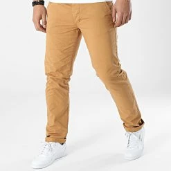 Meilleur prix ✨ Pantalon Chino Allen Marron de Mackten 🎉