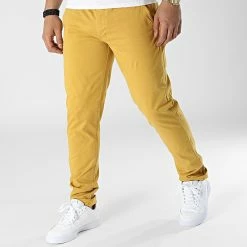 Meilleur prix 🛒 Pantalon Chino Allen Jaune Moutarde de Mackten ⌛