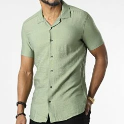 Promo 😉 Chemise Manches Courtes MC-1030 Vert Kaki de Mackten 🎉 8 Promo 😉 Chemise Manches Courtes MC-1030 Vert Kaki de Mackten 🎉 -Promos Mackten Magasin mackten 309843 MC 1030 3 20220322T152130 03