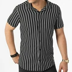 Budget 😍 Chemise Manches Courtes A Rayures MCR-10 Noir de Mackten 🔥 -Promos Mackten Magasin mackten 316388 MCR 10 NOIR 20220426T150946 03