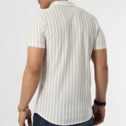 Vente flash ⭐ Chemise Manches Courtes A Rayures MCR-10 Blanc Beige de Mackten 🧨 9 Vente flash ⭐ Chemise Manches Courtes A Rayures MCR-10 Blanc Beige de Mackten 🧨 -Promos Mackten Magasin mackten 316391 MCR 10 BLANC BEIGE 20220426T151923 04