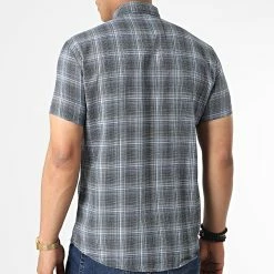 Grosses soldes 🌟 Chemise Manches Courtes A Carreaux MCC-003 Bleu Marine de Mackten 💯 9 Grosses soldes 🌟 Chemise Manches Courtes A Carreaux MCC-003 Bleu Marine de Mackten 💯 -Promos Mackten Magasin mackten 316458 MCC 003 MARINE 20220609T121914 04