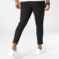 Les meilleures critiques de 🎉 Pantalon Jogging 1969 Noir de Mackten 😉 -Promos Mackten Magasin mackten 335069 1969 BLACK 20220906T140522 04