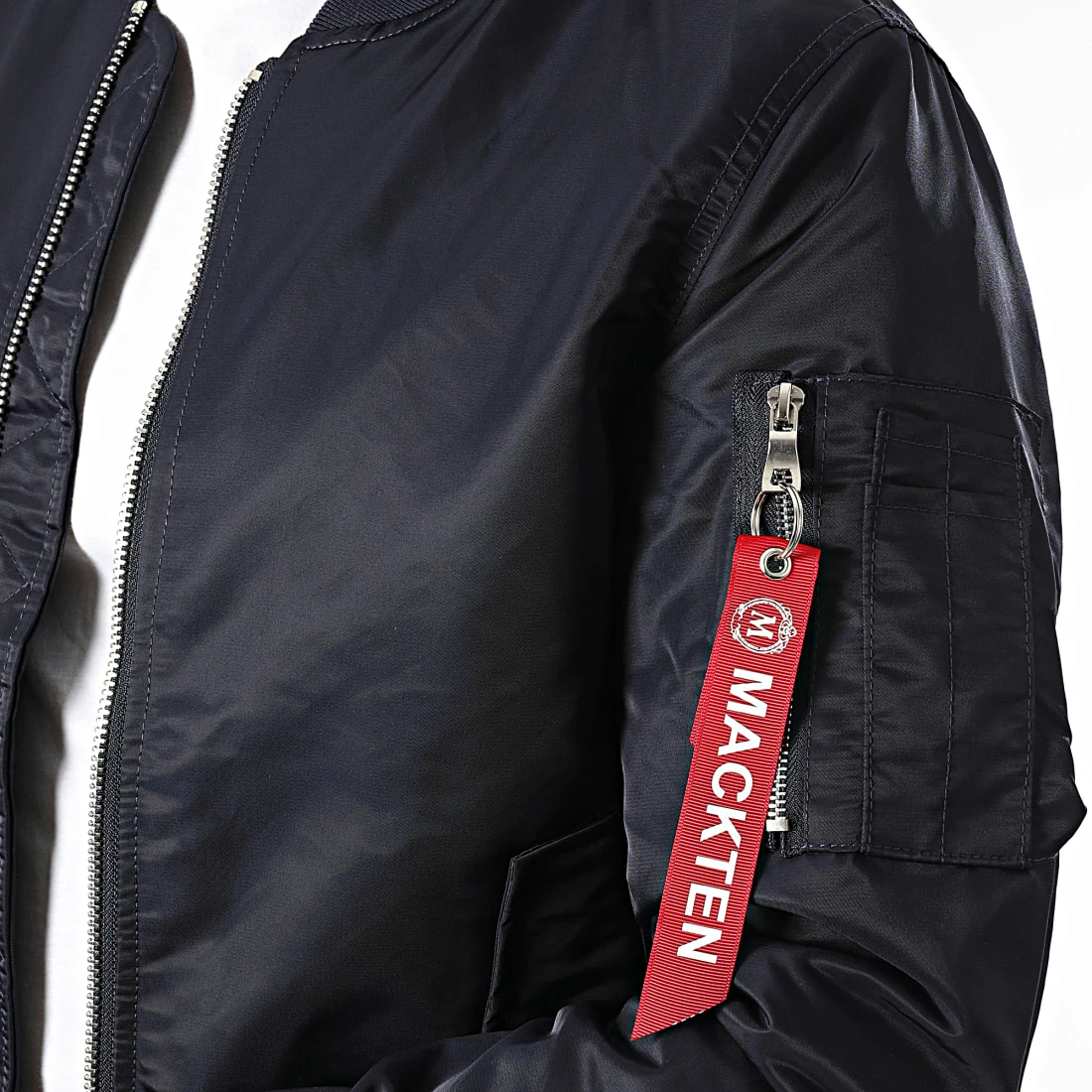 Les meilleures critiques de ⌛ Veste Bomber MKB101 Bleu Marine de Mackten ⭐ 4 Les meilleures critiques de ⌛ Veste Bomber MKB101 Bleu Marine de Mackten ⭐ – Image 2