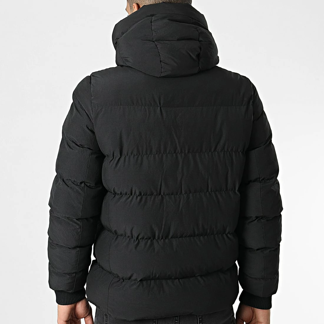 Offres 🧨 Doudoune Capuche 8090 Noir de Mackten 🔥 6 Offres 🧨 Doudoune Capuche 8090 Noir de Mackten 🔥 – Image 4